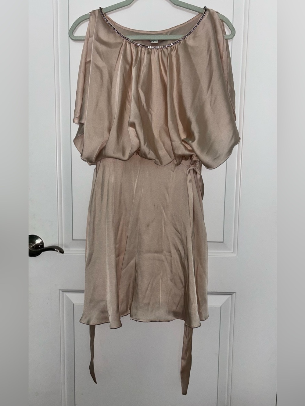 Forever 21 Champagne Blouson Mini Dress